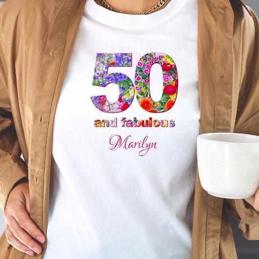 50 en fabulous verjaardag bloemenontwerp T-shirt