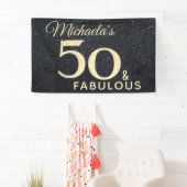 50 en Fabulous Zwart Gouden Vijftigste Verjaardag Spandoek (Insitu)
