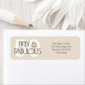 50 en fantastische moderne Beige Vijftig verjaarda Etiket (Insitu)