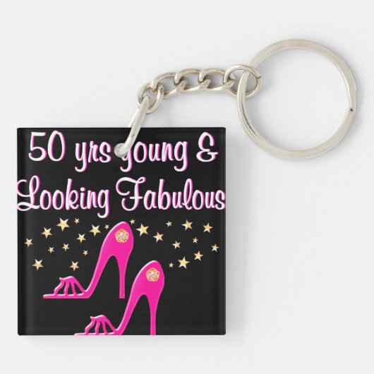 50 EN FANTASTISCHE SCHOENENKONINGIN SLEUTELHANGER (Achterkant)