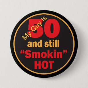 50 en nog steeds rokin Hot   50e verjaardag Ronde Button 7,6 Cm