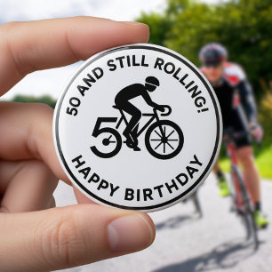50 en nog steeds rollend Fietser Verjaardag Fietse Ronde Button 5,7 Cm