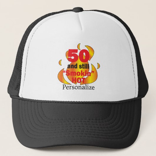 50 en Smokin Hot | 50e verjaardag | DIY-naam Trucker Pet (Voorkant)