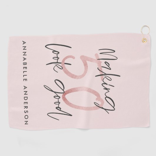 50 er goed uitzien, roze glitter verjaardag golfhanddoek (Horizontaal)
