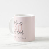 50 er goed uitzien, roze glitter verjaardag koffiemok (Voorkant links)