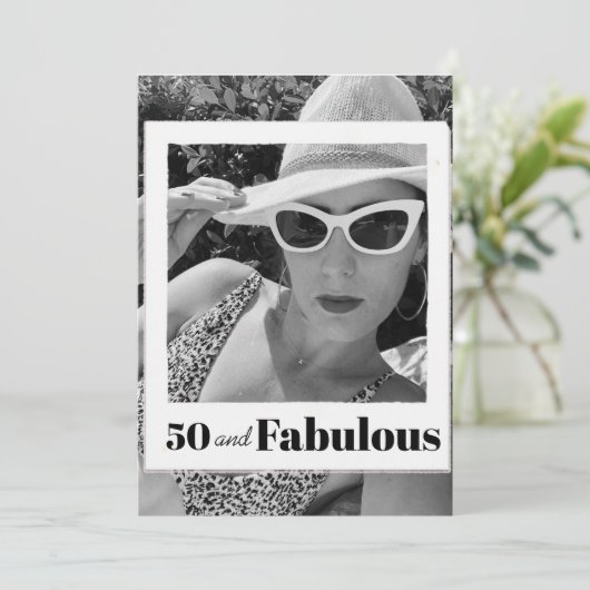 50 Fabulous Birthday Black White Photo Lijst Kaart (Staand voorkant)