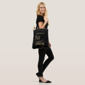 50 & Fabulous Gold Glitter Confetti, zwart Tote Bag (Op model)