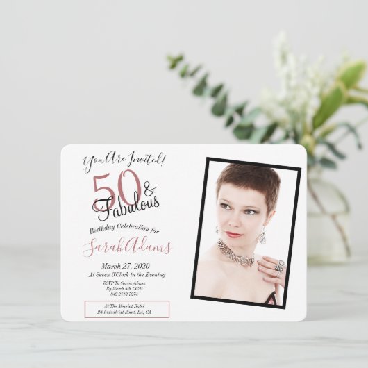 50 & Fabulous Roos Gold 50th Birthday Party Photo Kaart (Staand voorkant)
