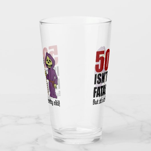 50 is niet fataal, maar nog steeds oud, grimpapier glas (Rechts)