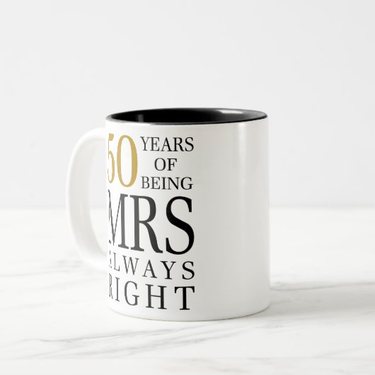 50 jaar dat ze altijd gelijk heeft tweekleurige koffiemok (Voorkant links)