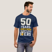 50 jaar en ontelbare bieren Funny Birthday T-shirt (Voorkant volledig)