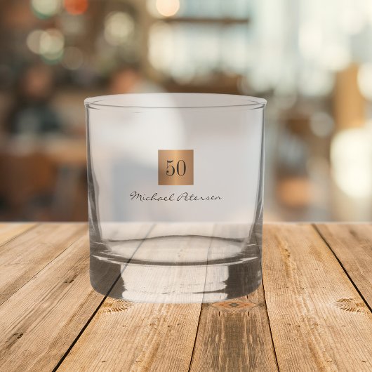 50 jaar gouden elegante scriptnaam gepersonaliseer whisky glas