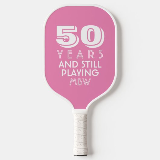 50 jaar nog steeds aangepaste tekstpagina-naamkleu pickleball paddle (Voorkant)