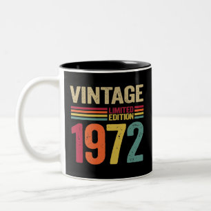 50 jaar oud cadeau  1972 70e verjaardag tweekleurige koffiemok