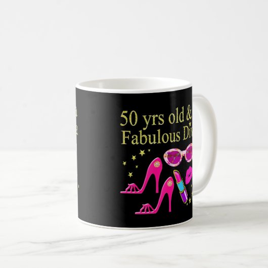 50 JAAR OUD EN EEN FANTASTISCH DIVA DESIGN KOFFIEMOK (Voorkant rechts)