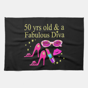 50 JAAR OUD EN EEN FANTASTISCH DIVA DESIGN THEEDOEK