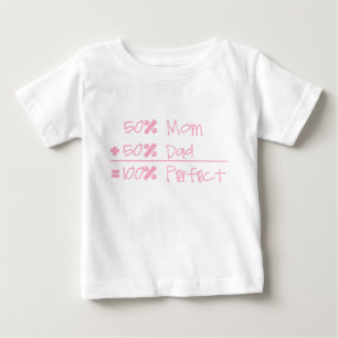 50% mama + 50% papa = 100% roze Baby T-shirt