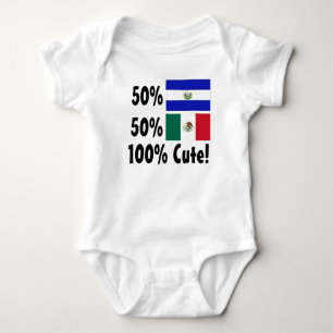 50% Salvadoriaan 50% Mexicaan 100% klap Romper