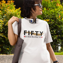 50 & Still Rockin' It! Typografie Aangepaste verja Tri-Blend Shirt