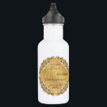 50e bruiloft Jubileum Golden Waterfles<br><div class="desc">Dus het is hun 50ste trouwdag,  het pallet is een klassiek oud en roos goud met zilveraccenten,  en deze waterfles die ik heb ontworpen zal er goed in passen? Geweldig! Dan vind je alle papierproducten die je nodig hebt voor die feestdag in mijn Zazzle-winkel!</div>