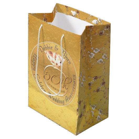 50e bruiloft Jubileum Rozen Pil Medium Cadeauzakje (Voorkant Gekanteld)