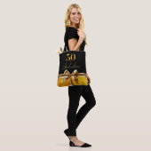 50e en Fabulous Zwart Goud Leder Tote Bag (Op model)