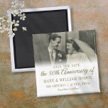 50e Gold Jubileum Wedding Photo Save the Date Magneet<br><div class="desc">Pas je favoriete trouwfoto aan met je speciale 50e gouden trouwdag-feestelijke details in chic gold-typografie. Ontworpen door: Thisnotme©</div>