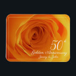 50e Golden Wedding Jubileum roos man/vrouw Magneet<br><div class="desc">Gepersonaliseerd 50e Golden Wedding Jubileum cadeau magneet. Ideaal voor een man en vrouw,  of moeder en vader die vijftig jaar huwelijk vieren. De namen op de magneet die door op de personalize knoop worden aangepast te klikken worden aangepast.</div>