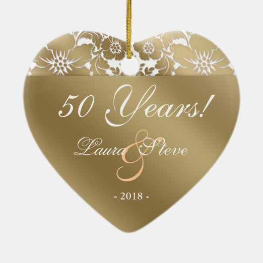 50e Jubileum bruiloft Floral Damask Gold White Keramisch Ornament (Achterkant)