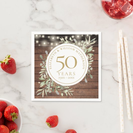 50e Jubileum Foliage Rustic Wood String Lights Servet (Insitu)