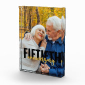 50e Jubileum Oversized Typografie Overlay Fotoblokken (Rechts)