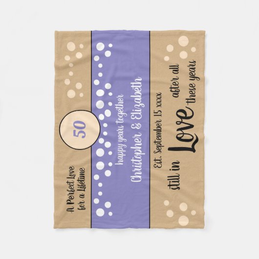 50e Jubileum paarse en gouden nog steeds verliefd Fleece Deken (Voorkant)