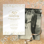 50e Jubileum - Uw bruiloft Foto Gold Dust Kaart<br><div class="desc">Met een delicaat goudstofconfetti. Pas je aan met je speciale gouden verjaardagsinformatie van 50 jaar in de goudbekistering en je speciale trouwfoto aan de achterkant. Ontworpen door: Thisnotme©</div>