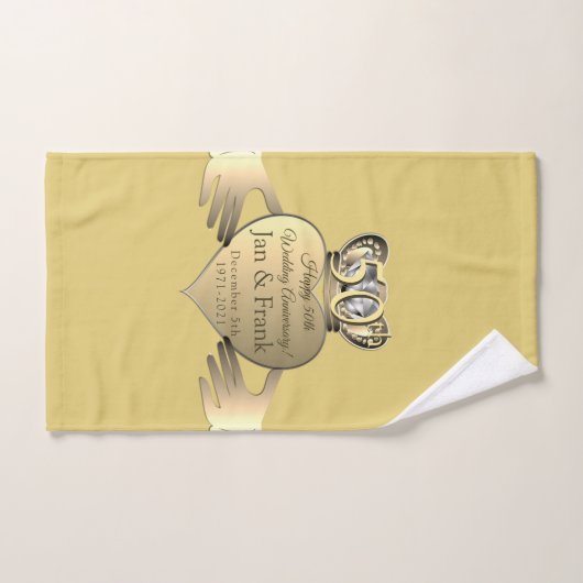 50e Jubileum voor weddenschappen Golden Claddaugh Bad Handdoek (Handdoek)