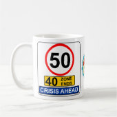 50e verjaardag 50 jaar oude Funny Crisis Road Sign Koffiemok (Links)