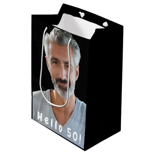 50e verjaardag aangepaste foto hallo 50 man man medium cadeauzakje (Voorkant Gekanteld)