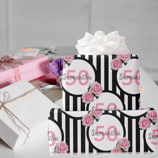 50e verjaardag chic roze rozen zwarte witte strepe cadeaupapier