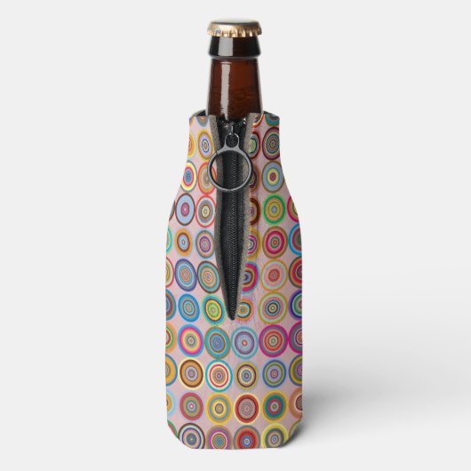 50e verjaardag Fabulous Pink Modern Circles Flesjeskoeler (Fles Achterkant)