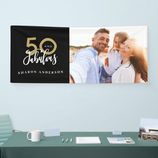 50e verjaardag, foto van zwart en goud spandoek (Beurs)