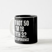 50e verjaardag Funny Tweekleurige Koffiemok (Voorkant links)