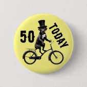 50e verjaardag Hond op een fiets 50 jaar oud Ronde Button 5,7 Cm (Voorkant)