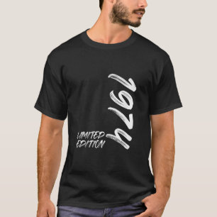 50e Verjaardag Man Vrouw 50 Jaar 1974 Decoratief F T-shirt
