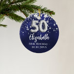50e verjaardag marinesblauwe zilversterren keramisch ornament<br><div class="desc">Een marineblauwe achtergrondkleur met faux zilveren sterren. De blauwe kleur is ongelijk. Jouw namen,  tekst/datum toevoegen</div>