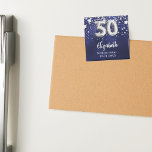 50e verjaardag marinesblauwe zilversterren magneet<br><div class="desc">Voor een 50ste verjaardagsfeestje. Een marineblauwe achtergrondkleur met faux zilveren sterren. De blauwe kleur is ongelijk. Voeg jouw naam,  tekst toe. Kan worden gebruikt als een Save the Date herinnering voor uw gasten,  partij gunst of als een aandenken.</div>