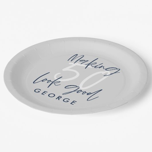 50e verjaardag modern grijs + marineblauw feest papieren bordje (Gekanteld)