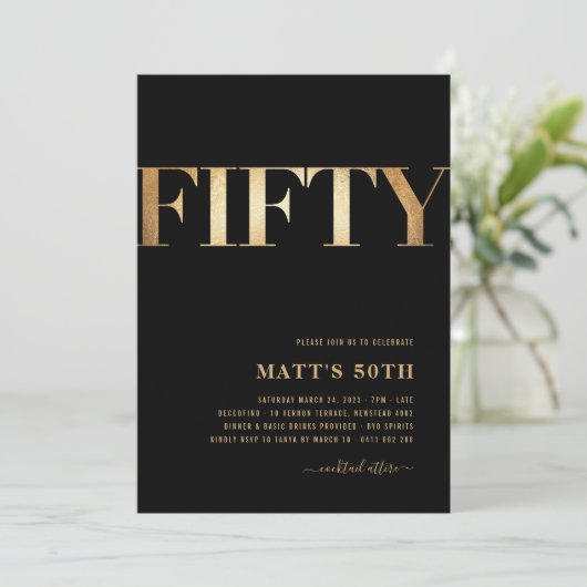 50e verjaardag nodigt zwart en goud uit kaart (Staand voorkant)