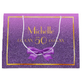 50e verjaardag paarse roze glitter monogram large cadeautasje (Voorkant)