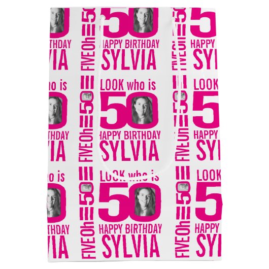 50e verjaardag roze blik 50 douanefoto naam medium cadeauzakje (Achterkant)