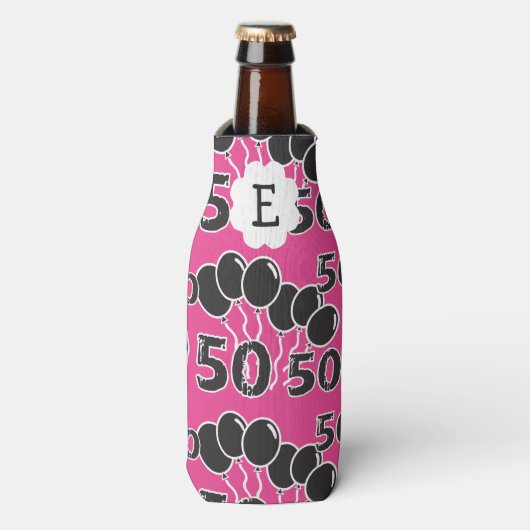 50e verjaardag ROZE ZWART Monogram Gepersonaliseer Flesjeskoeler (Fles Voorkant)
