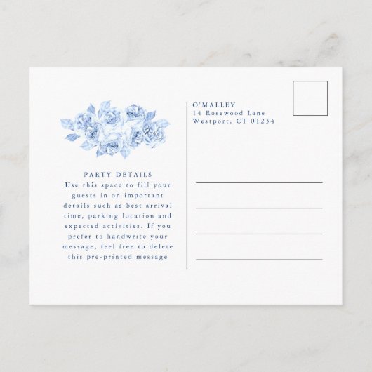 50e verjaardag Surprise Party Dusty Blue Floral Uitnodiging Briefkaart (Achterkant)